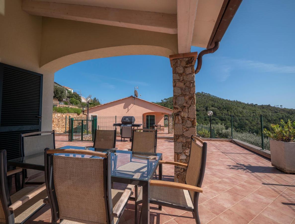 Residence Villa Il Casale - Appartamenti Wellness E Piscina Riscaldata Tovo San Giacomo Екстериор снимка