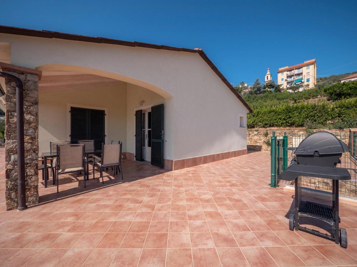 Residence Villa Il Casale - Appartamenti Wellness E Piscina Riscaldata Tovo San Giacomo Екстериор снимка