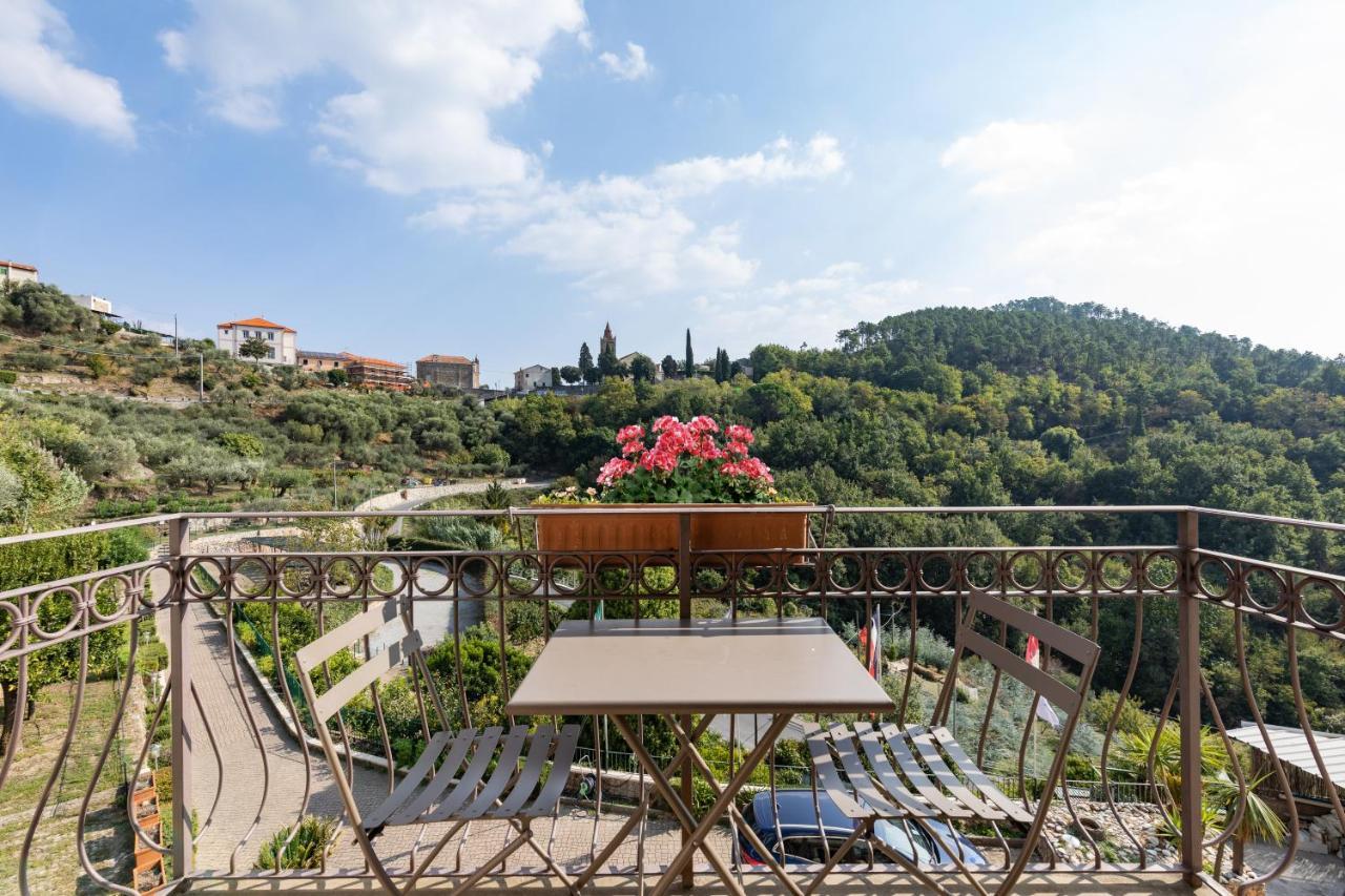 Residence Villa Il Casale - Appartamenti Wellness E Piscina Riscaldata Tovo San Giacomo Екстериор снимка