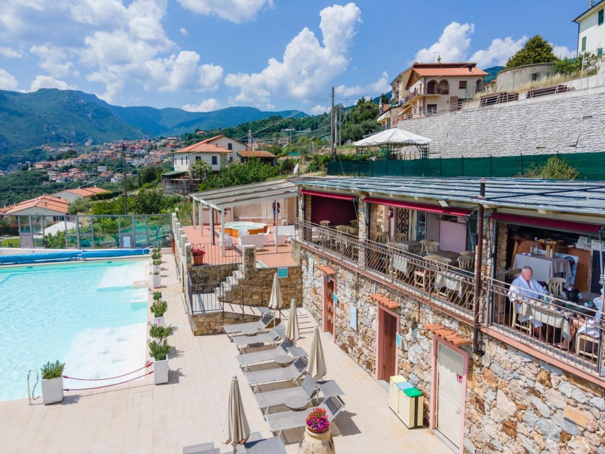 Residence Villa Il Casale - Appartamenti Wellness E Piscina Riscaldata Tovo San Giacomo Екстериор снимка