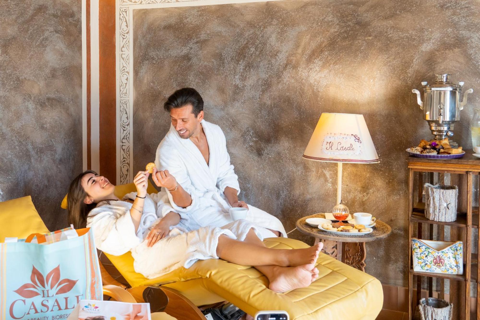 Residence Villa Il Casale - Appartamenti Wellness E Piscina Riscaldata Tovo San Giacomo Екстериор снимка