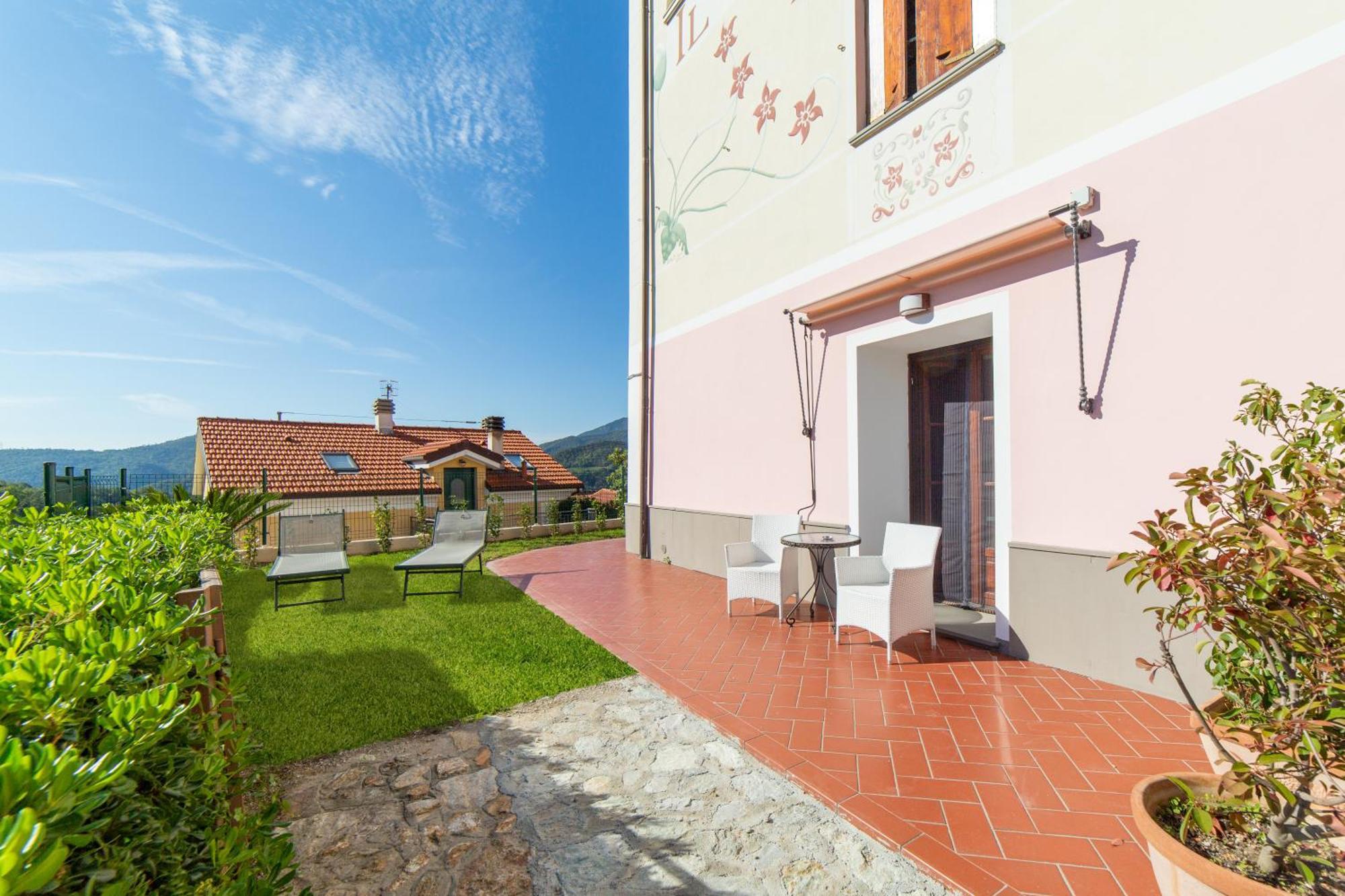 Residence Villa Il Casale - Appartamenti Wellness E Piscina Riscaldata Tovo San Giacomo Екстериор снимка